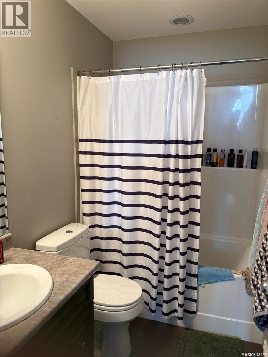 422 Lewin Way, Saskatoon, Saskatchewan  S7T 0T3 - Photo 12 - SK030137