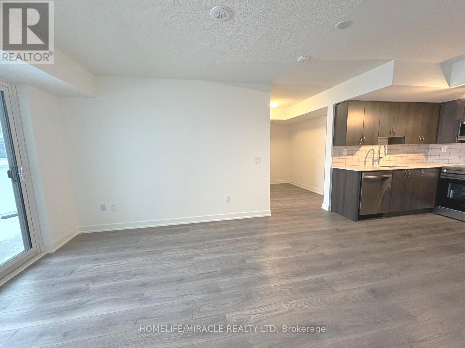 415 - 1010 Sandy Beach Road, Pickering, Ontario  L1W 3V9 - Photo 13 - E12879956