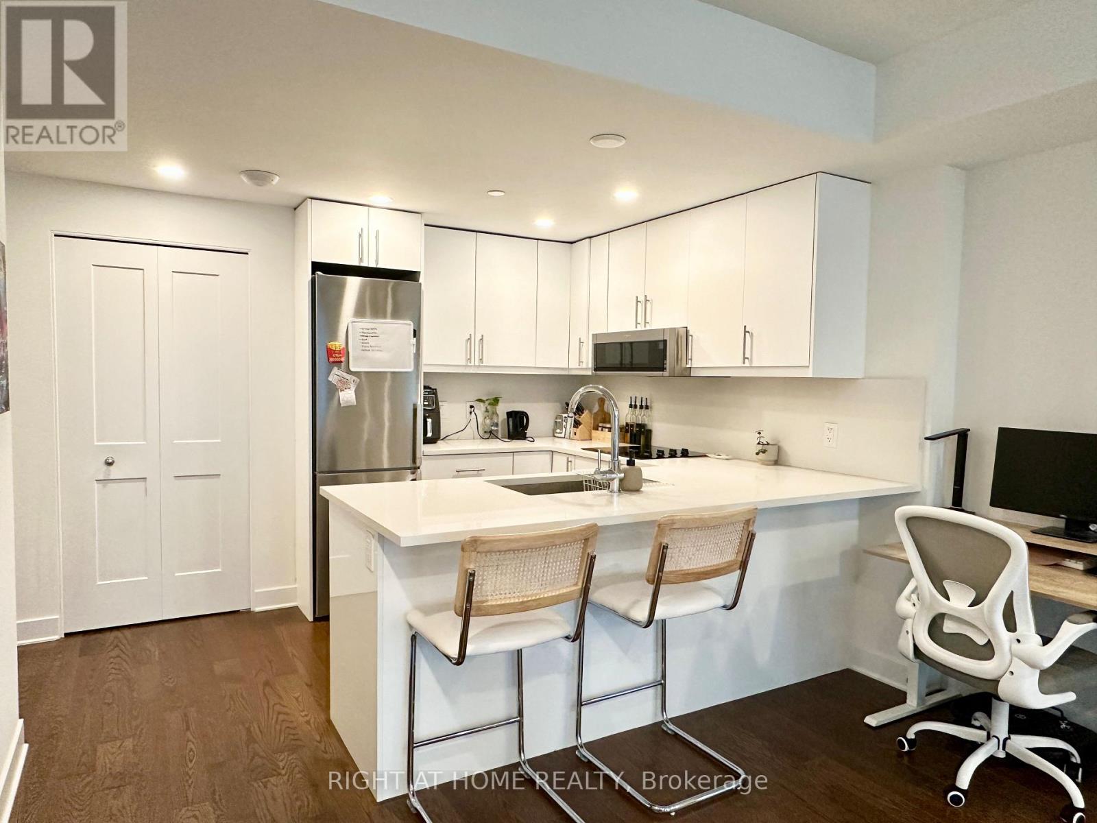 809 - 180 George Street, Ottawa, Ontario  K1N 0G8 - Photo 9 - X12860780