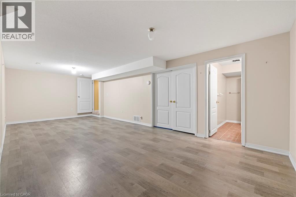 24 Kenyon Crescent Unit# 15, Grimsby, Ontario  L3M 5S4 - Photo 19 - 40811394