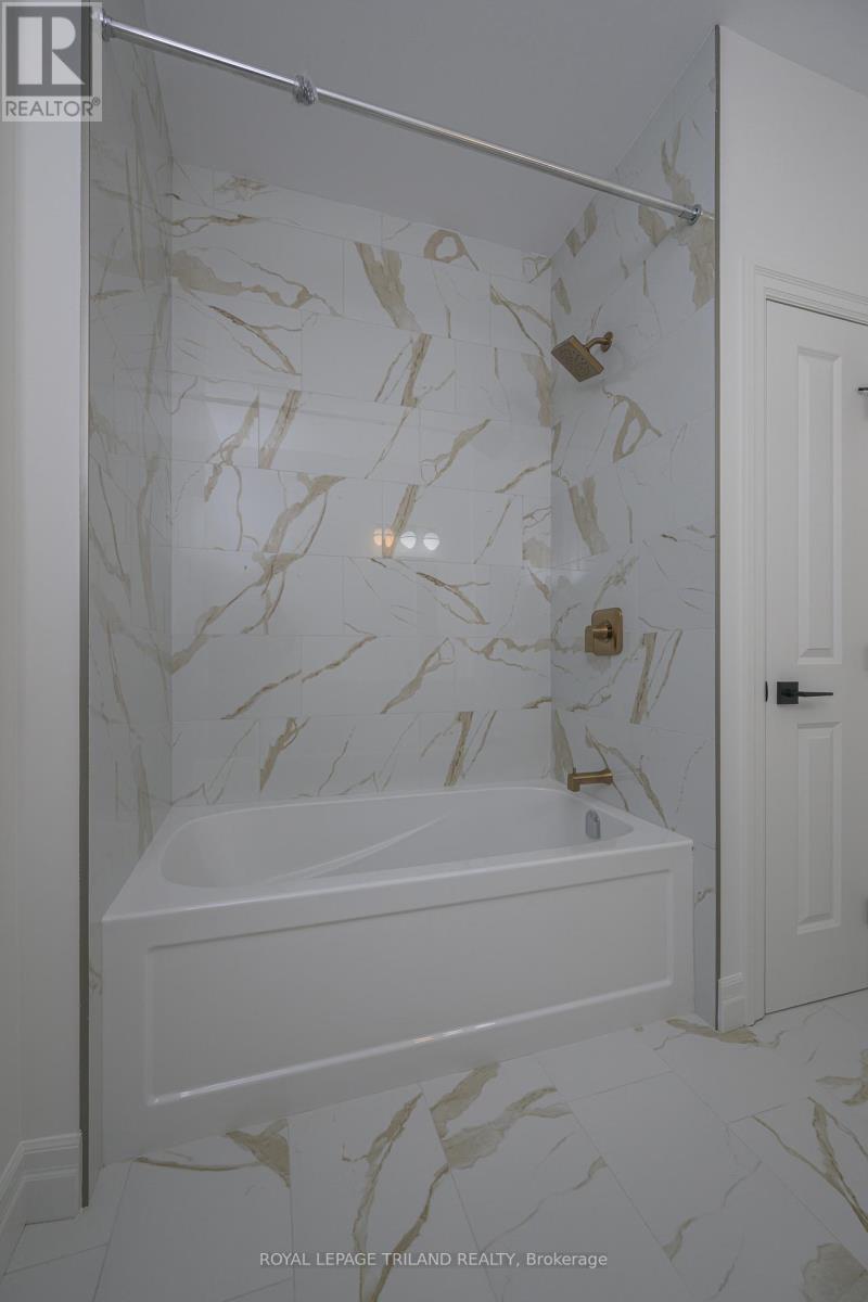 4211 Liberty Crossing, London South, Ontario  N6P 0L1 - Photo 26 - X12882682