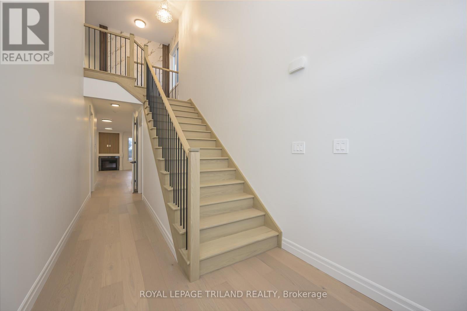 4211 Liberty Crossing, London South, Ontario  N6P 0L1 - Photo 34 - X12882682