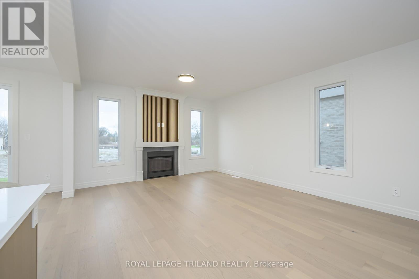 4211 Liberty Crossing, London South, Ontario  N6P 0L1 - Photo 6 - X12882682