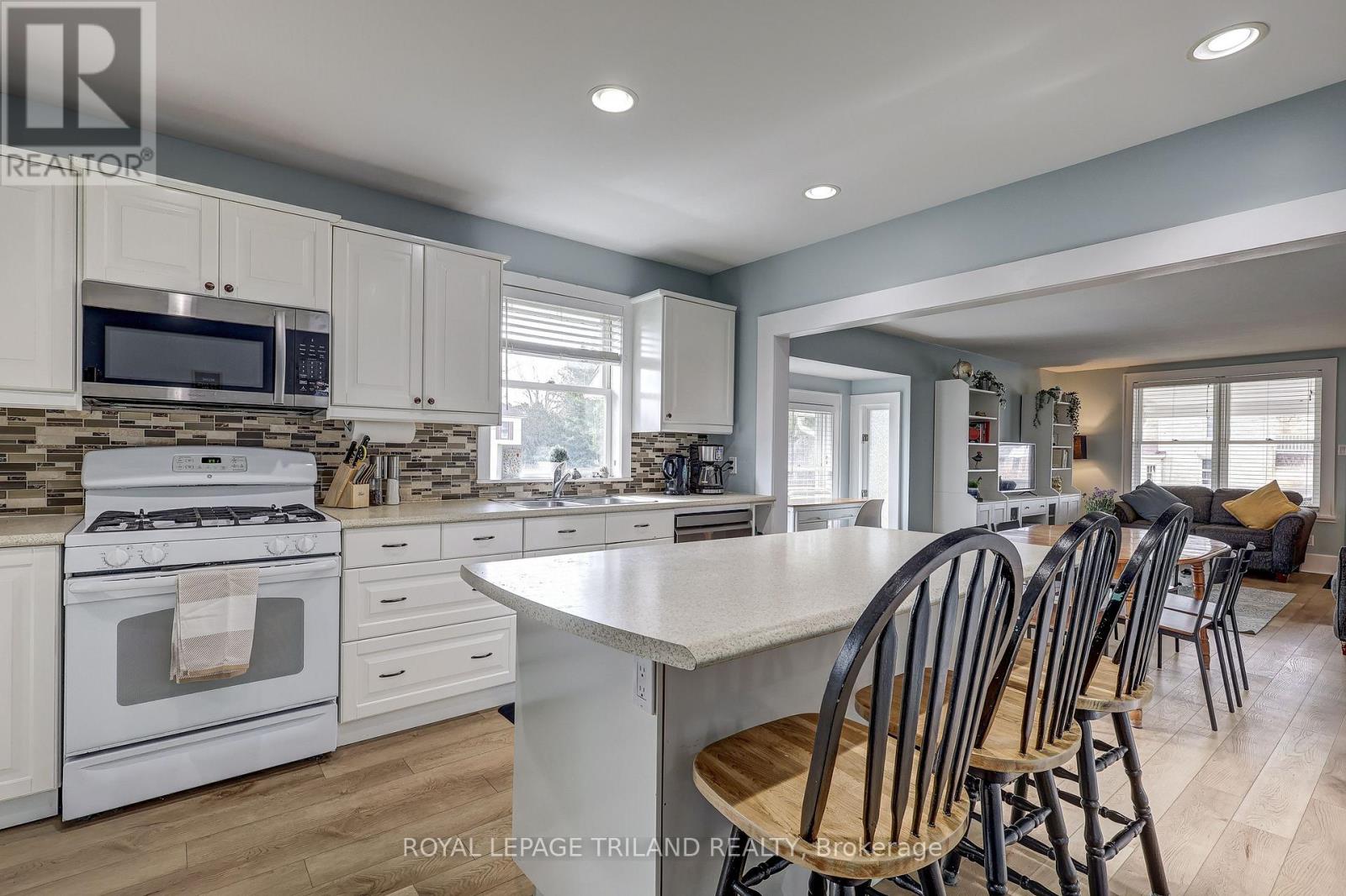 35897 Brook Street, Southwold, Ontario  N0L 2E0 - Photo 11 - X12882740