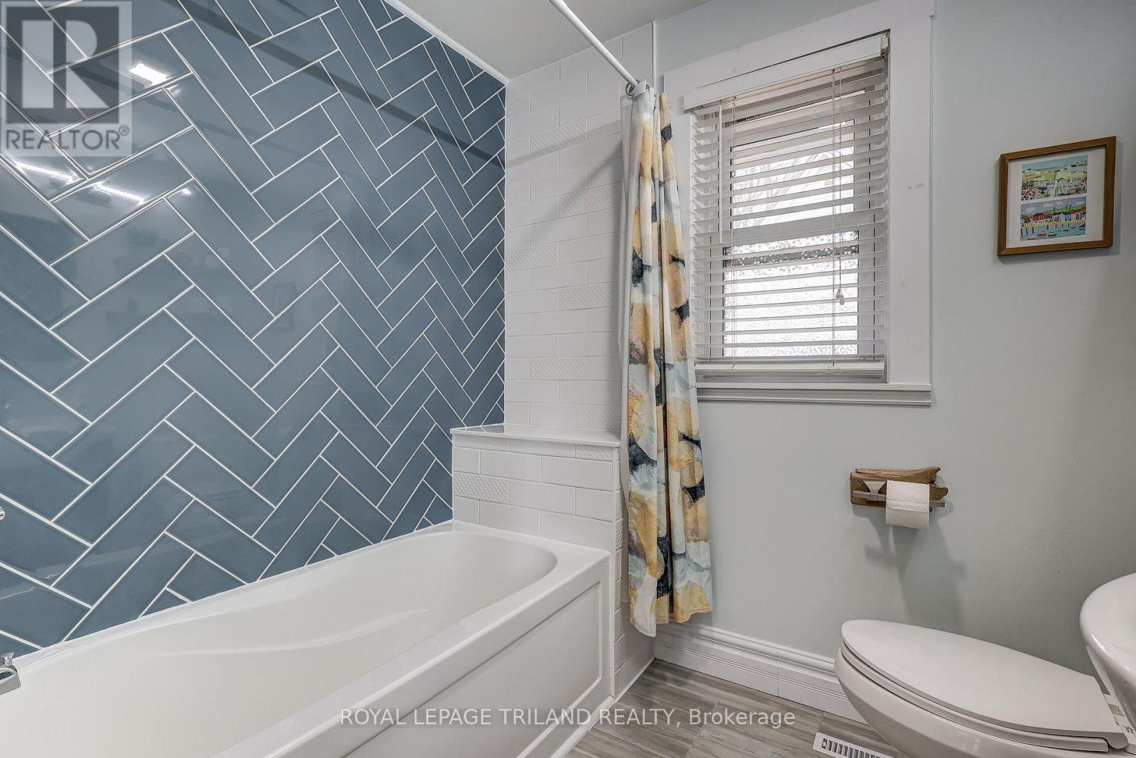 35897 Brook Street, Southwold, Ontario  N0L 2E0 - Photo 24 - X12882740