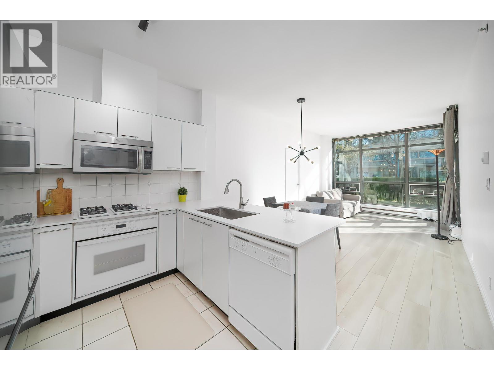 101 6331 Buswell Street, Richmond, British Columbia  V6Y 4H2 - Photo 16 - R3098328