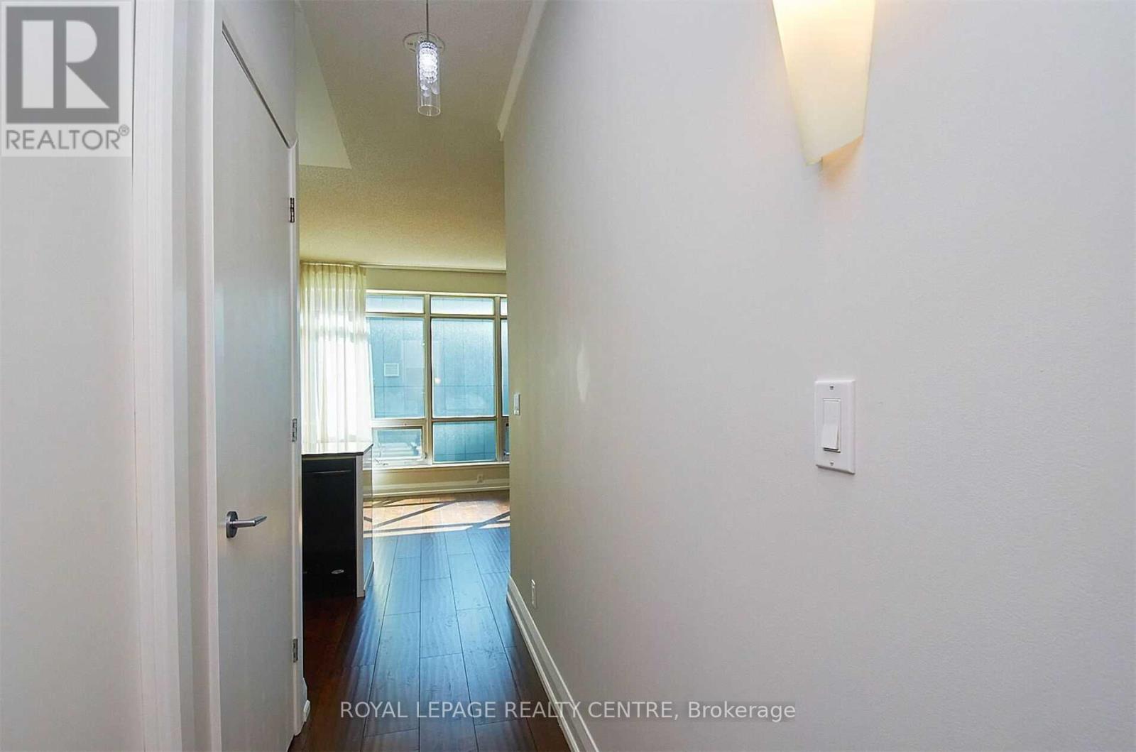 227 - 350 Wellington Street W, Toronto, Ontario  M5V 3W9 - Photo 10 - C12882700