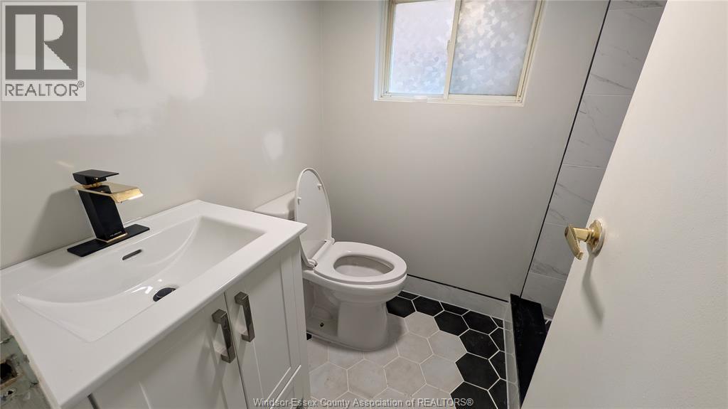 3243 Millen Street Unit# Lower, Windsor, Ontario  N9C 1T1 - Photo 3 - 26005297