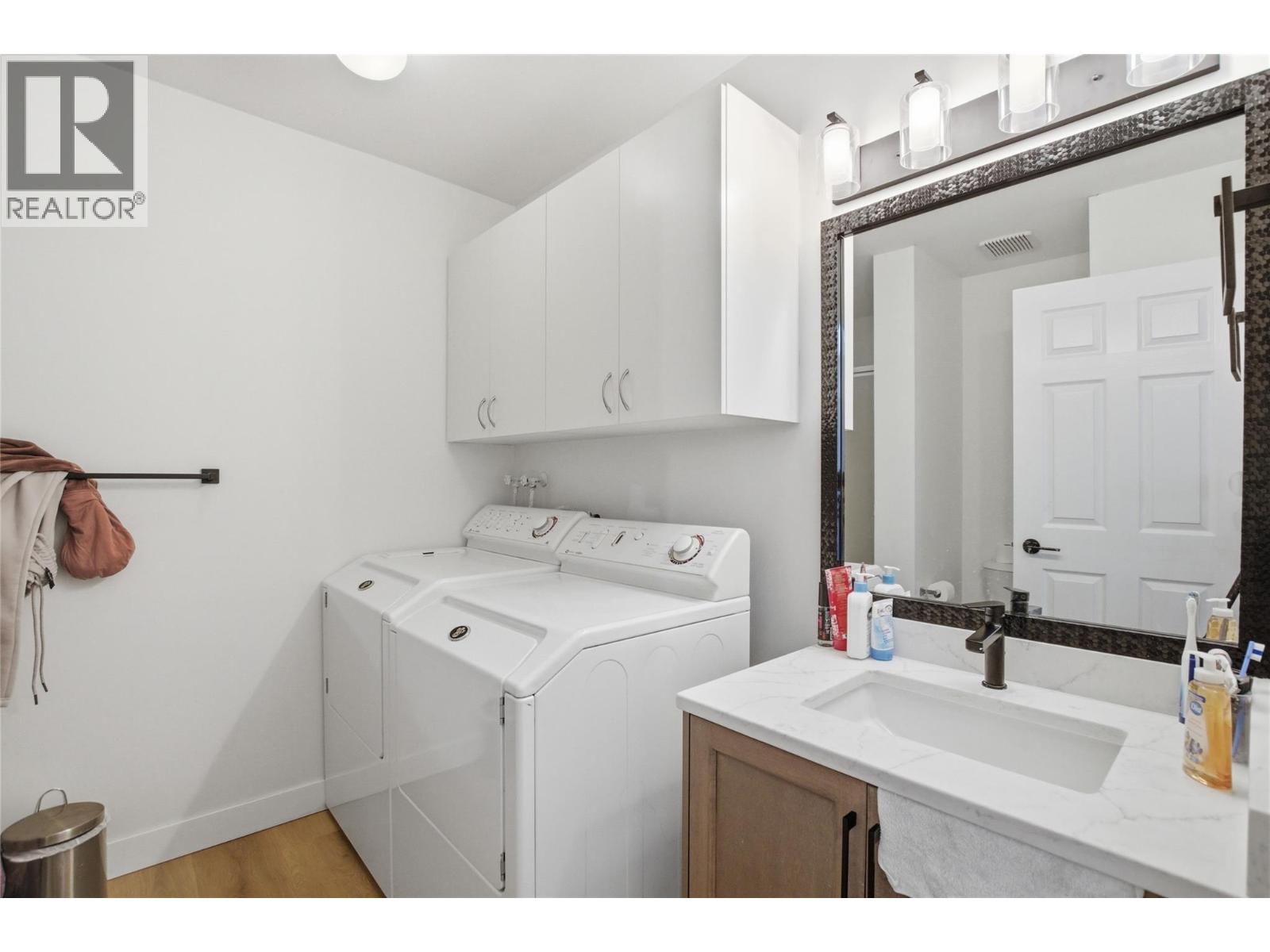 1232 13th Street, Kamloops, British Columbia  V2B 8K3 - Photo 30 - 10379150