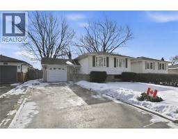 645 BRIDLE Wood, Burlington, Ontario