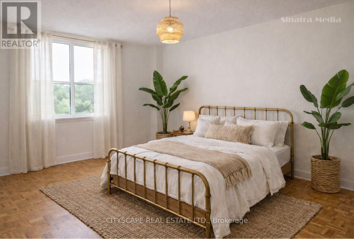 1004 - 49 Queen Street E, Mississauga, Ontario  L5G 4N6 - Photo 9 - W12836548