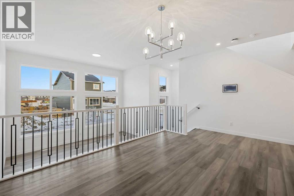 3 Legacy Glen Rise Se, Calgary, Alberta  T2X 5Z5 - Photo 3 - A2273832