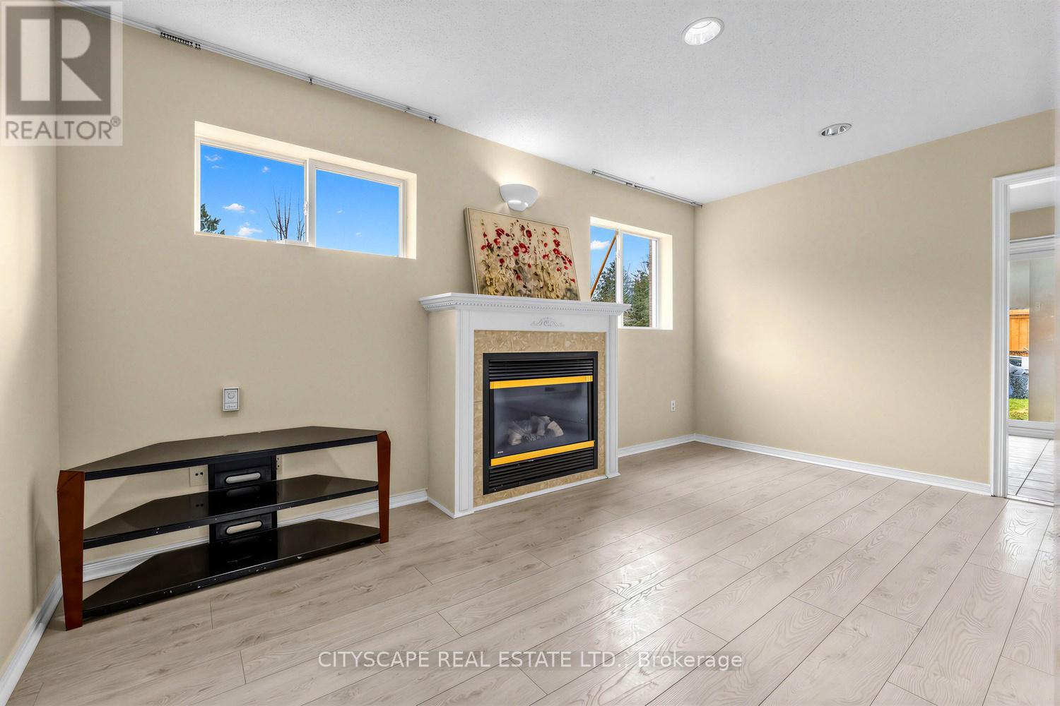 Bsmt - 5482 Loonlake Avenue, Mississauga, Ontario  L5V 2J6 - Photo 11 - W12874854