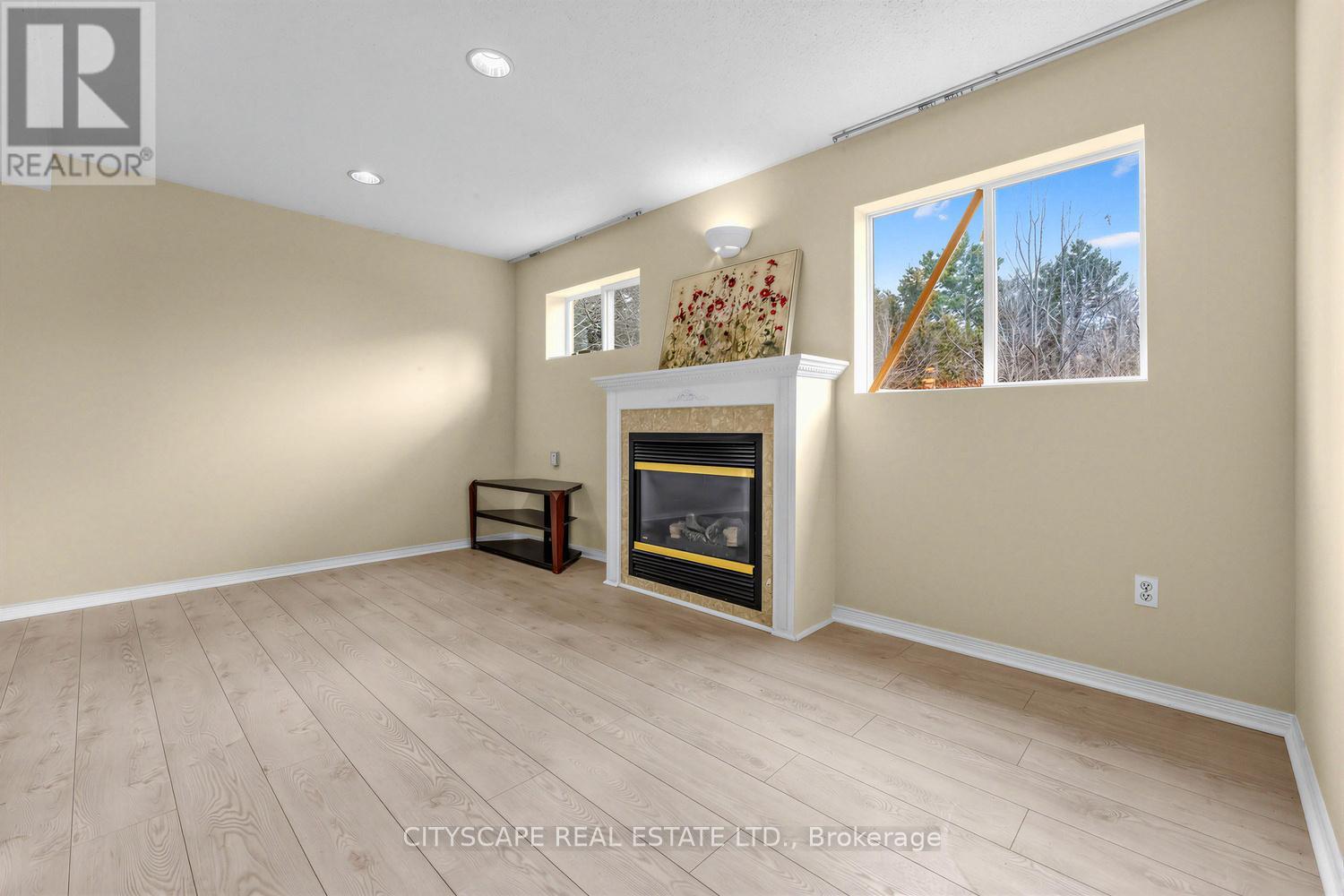 Bsmt - 5482 Loonlake Avenue, Mississauga, Ontario  L5V 2J6 - Photo 12 - W12874854