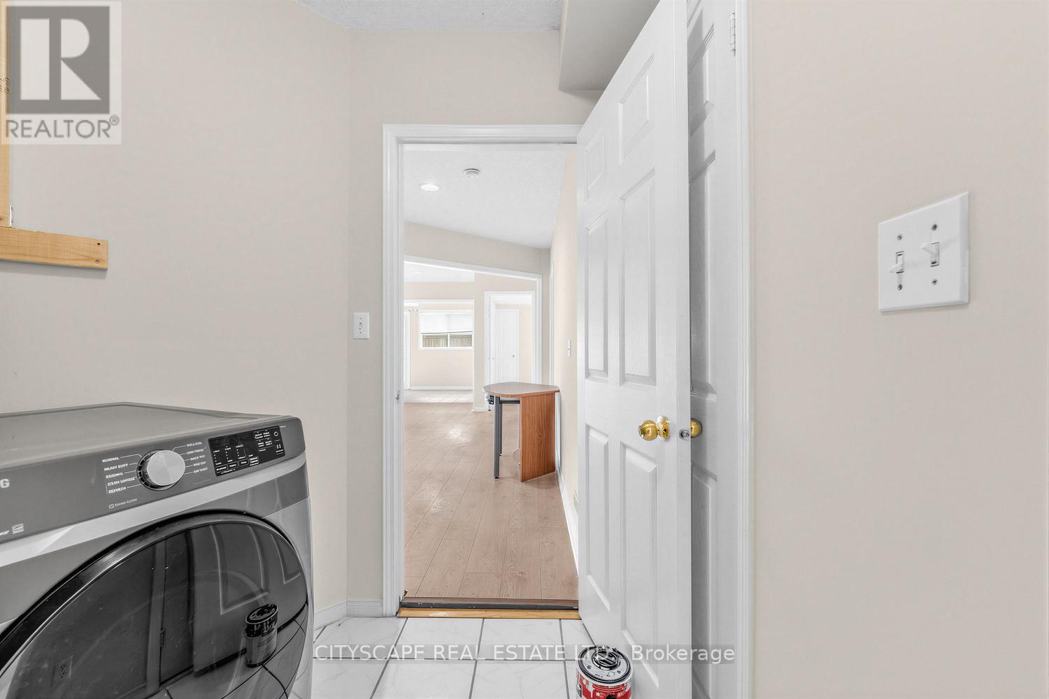 Bsmt - 5482 Loonlake Avenue, Mississauga, Ontario  L5V 2J6 - Photo 24 - W12874854