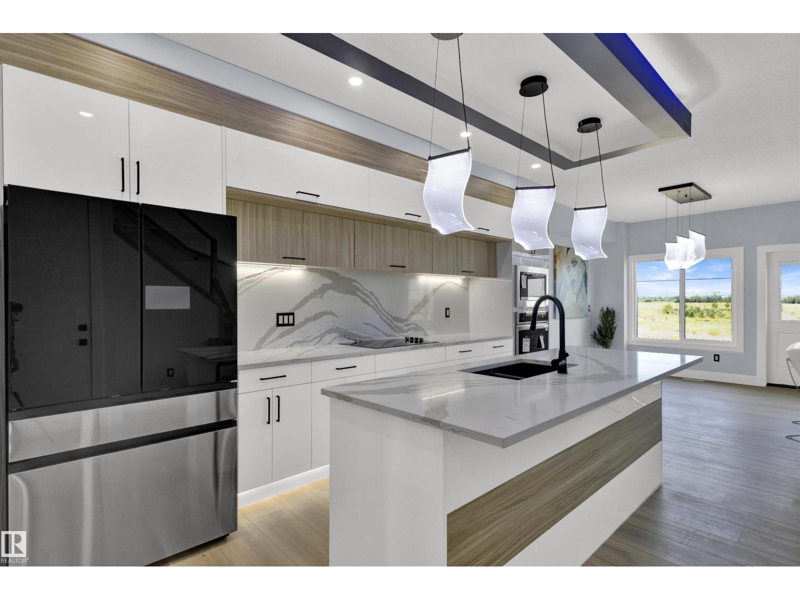 2020 155 Av Nw, Edmonton, Alberta  T5Y 4H9 - Photo 6 - E4477482