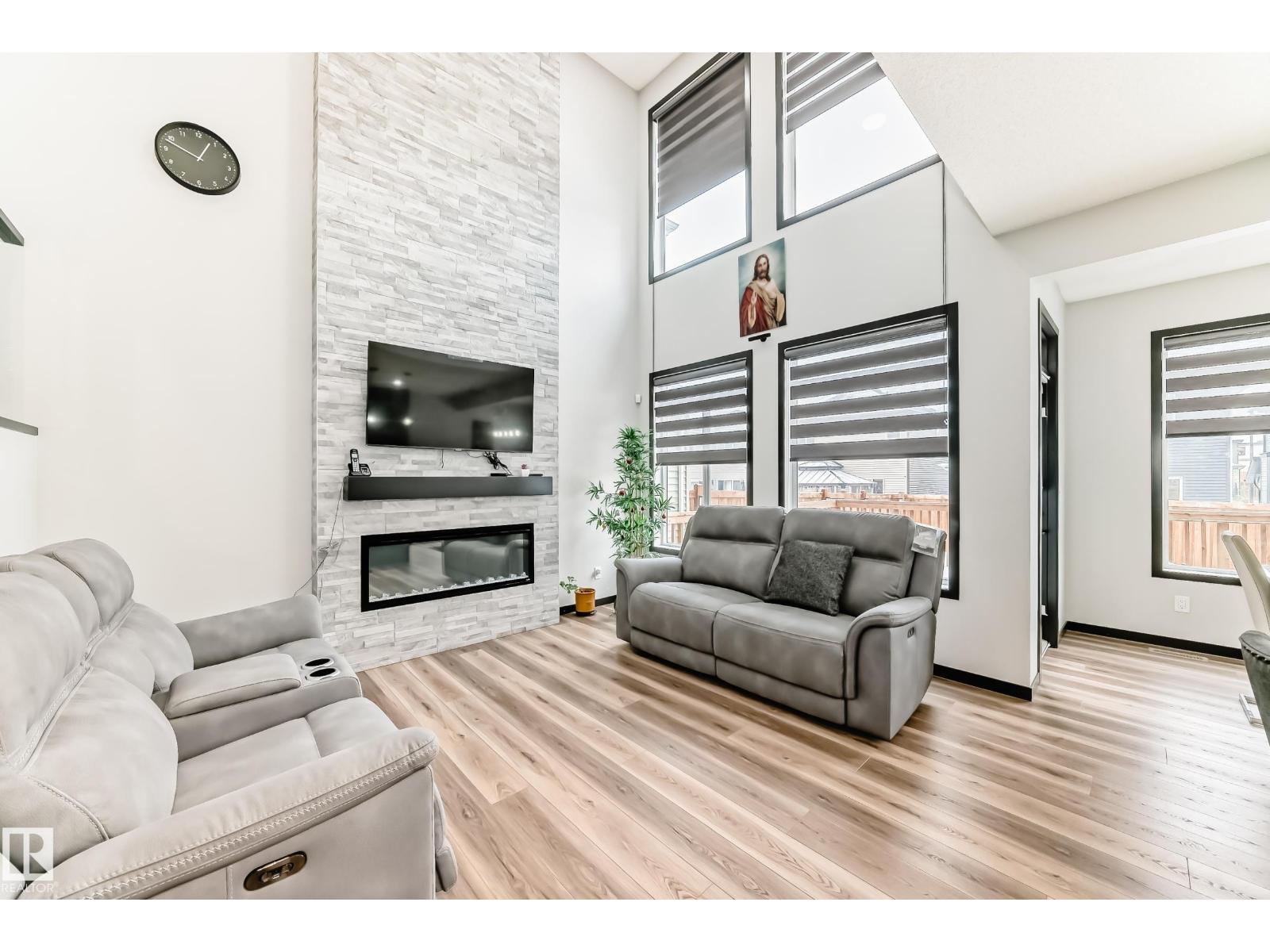 5110 23a Av Sw, Edmonton, Alberta  T6X 3A5 - Photo 4 - E4477486