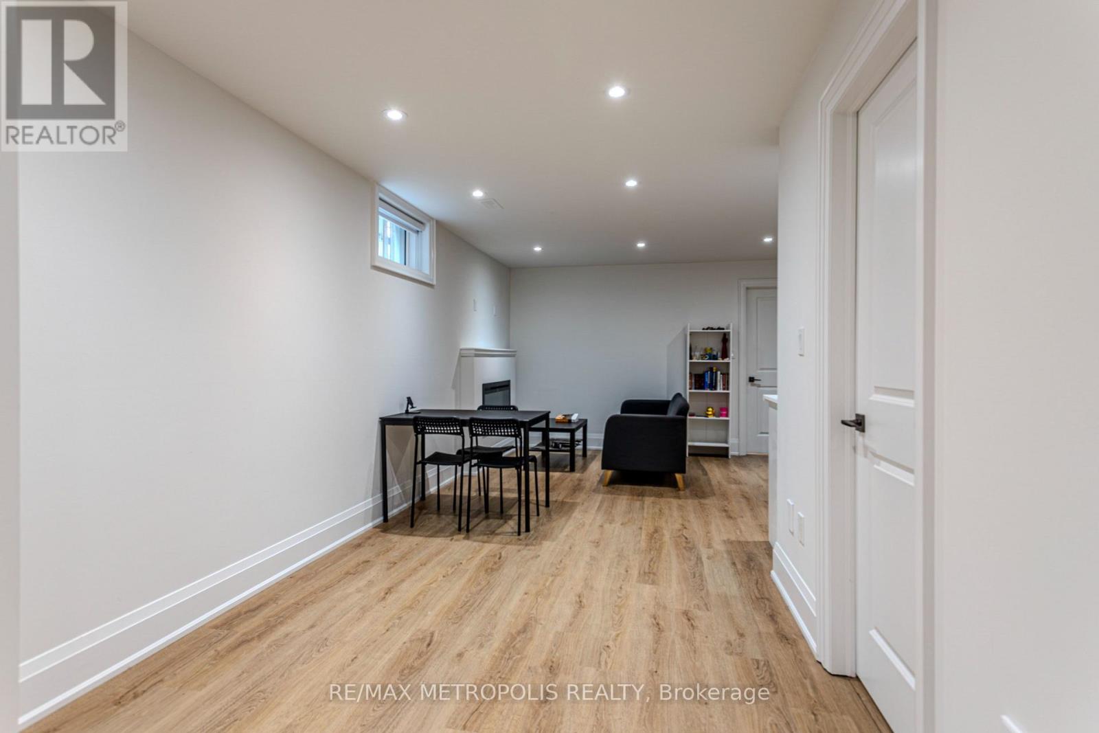 Basement - 79a Laburnham Avenue, Toronto, Ontario  M8W 1S6 - Photo 19 - W12882716