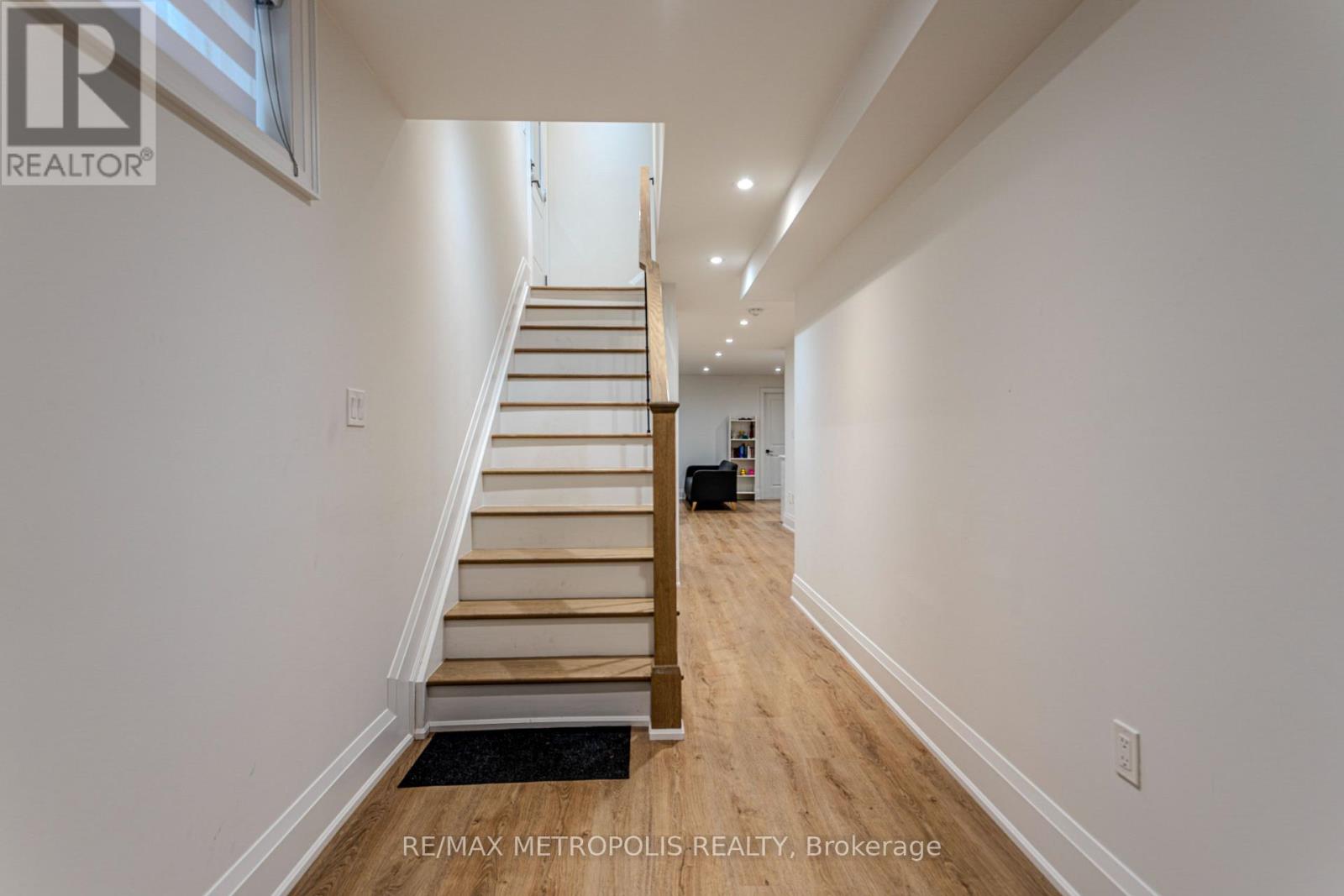 Basement - 79a Laburnham Avenue, Toronto, Ontario  M8W 1S6 - Photo 20 - W12882716
