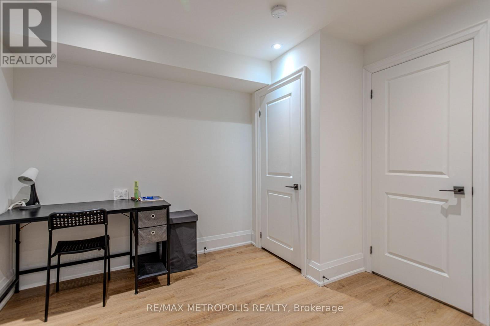 Basement - 79a Laburnham Avenue, Toronto, Ontario  M8W 1S6 - Photo 3 - W12882716