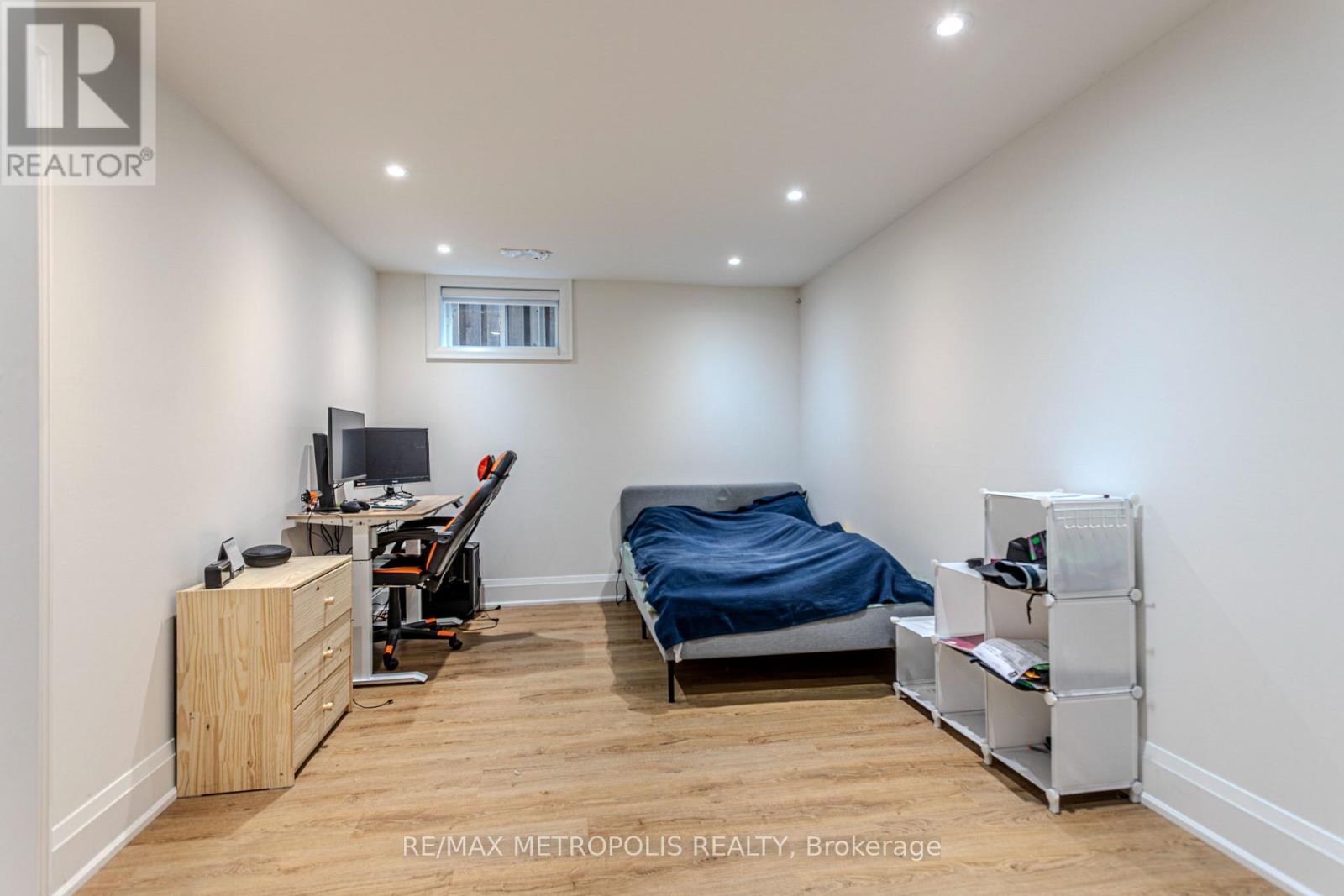 Basement - 79a Laburnham Avenue, Toronto, Ontario  M8W 1S6 - Photo 6 - W12882716