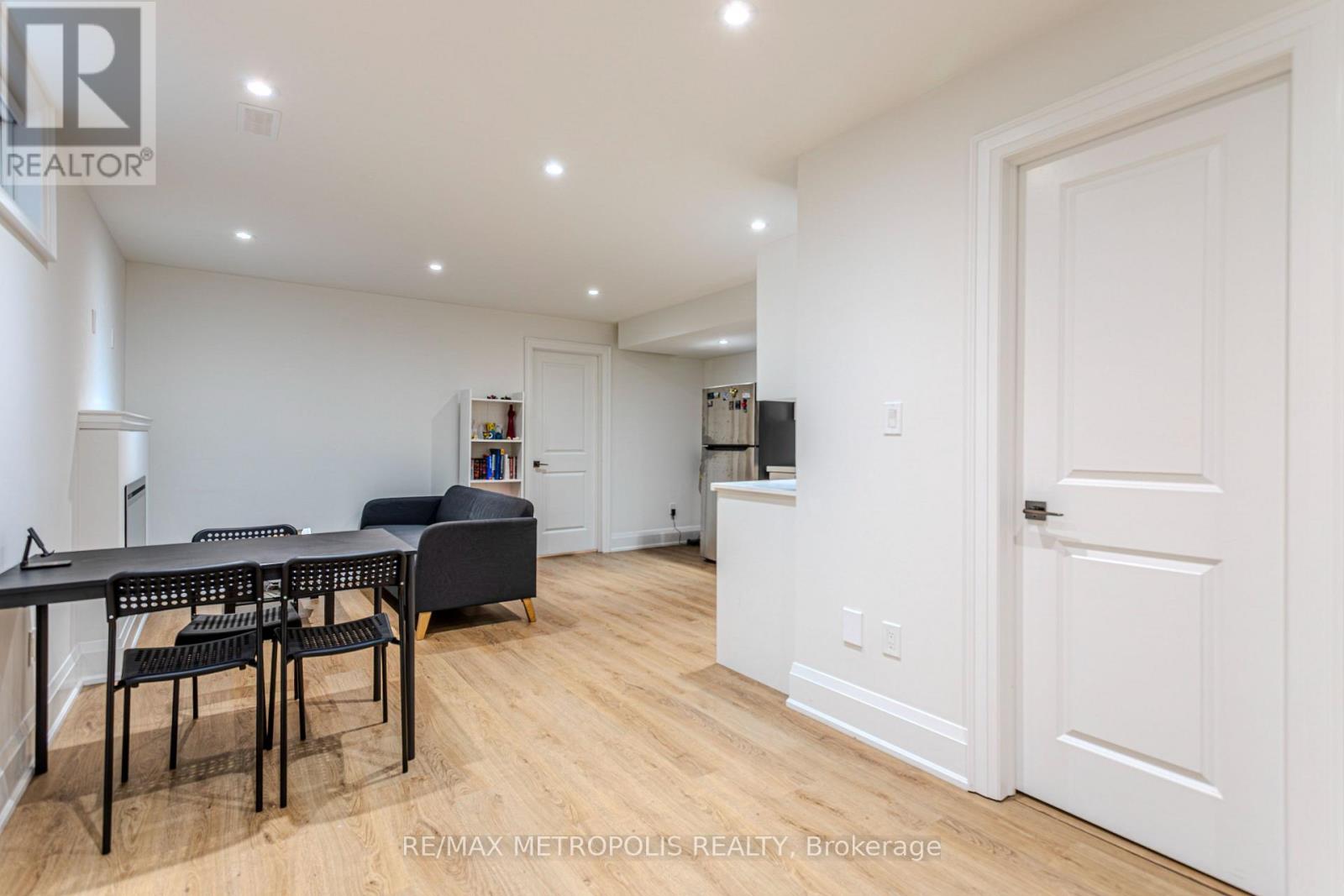 Basement - 79a Laburnham Avenue, Toronto, Ontario  M8W 1S6 - Photo 7 - W12882716