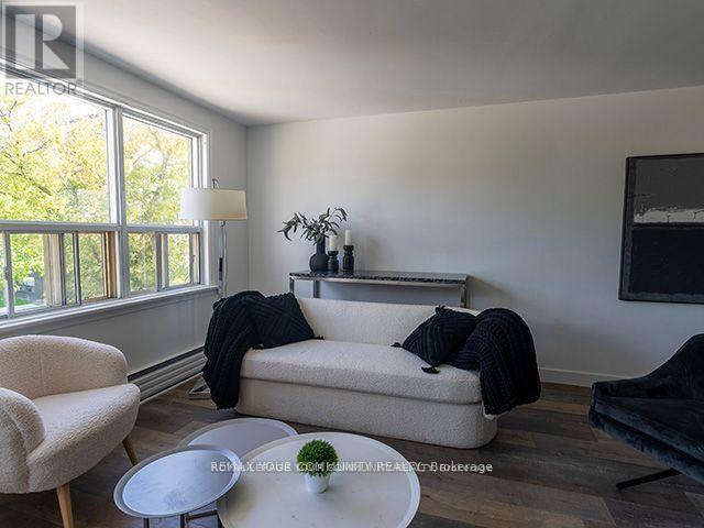 A - 2485 Dufferin Street, Toronto, Ontario M6B 3P9 - Photo 5 - W12882738