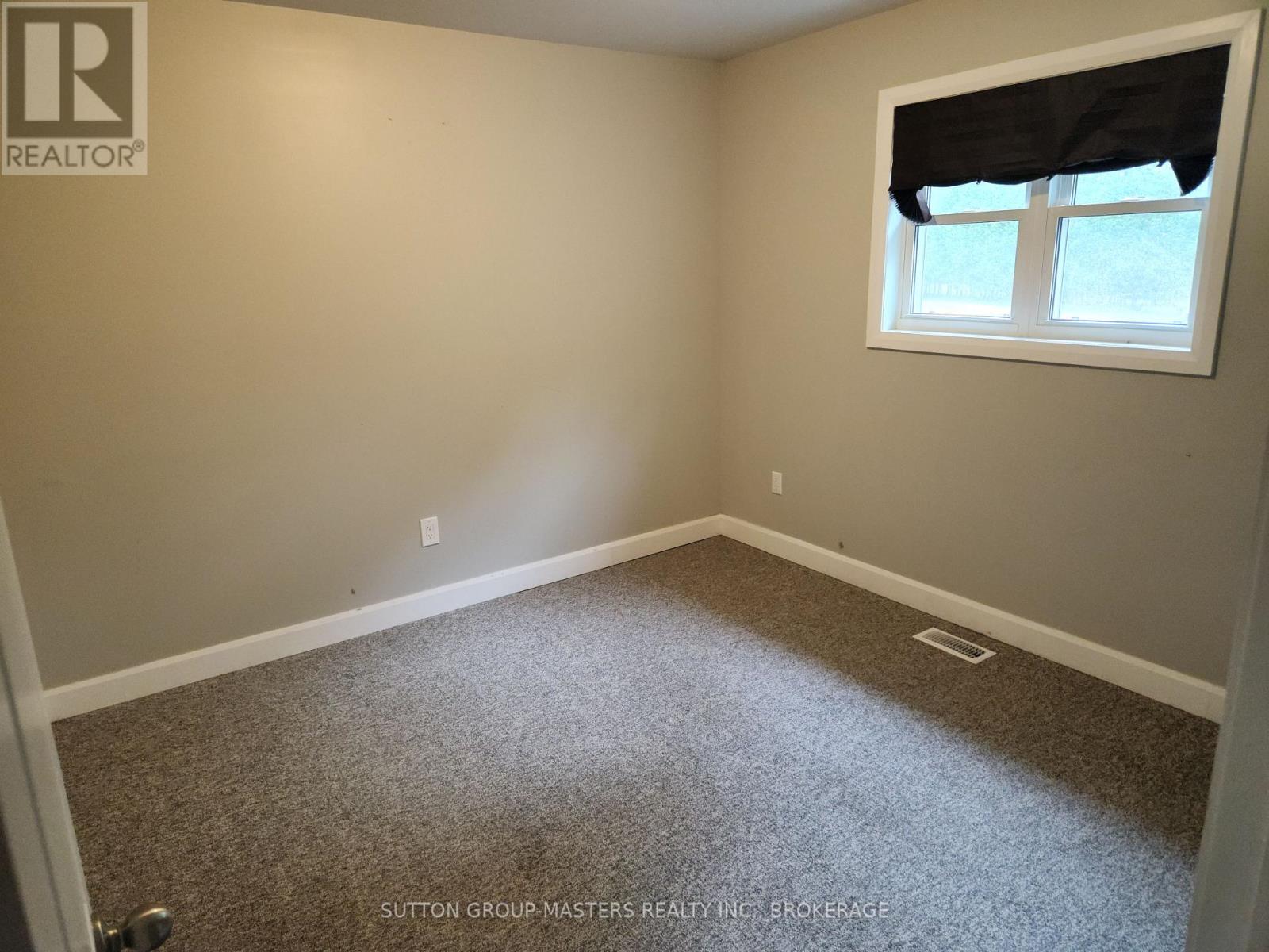 68 Hickory Street, Gananoque, Ontario  K7G 2P5 - Photo 34 - X12871296