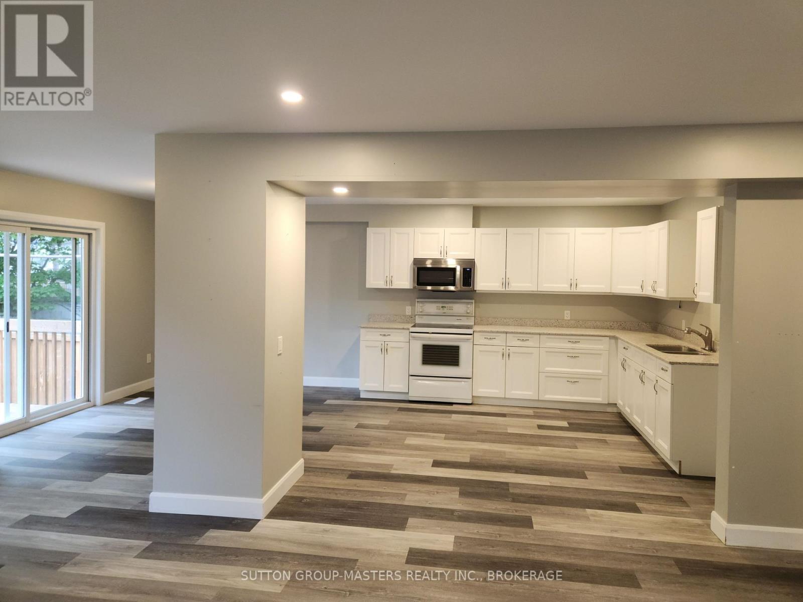 68 Hickory Street, Gananoque, Ontario  K7G 2P5 - Photo 9 - X12871296