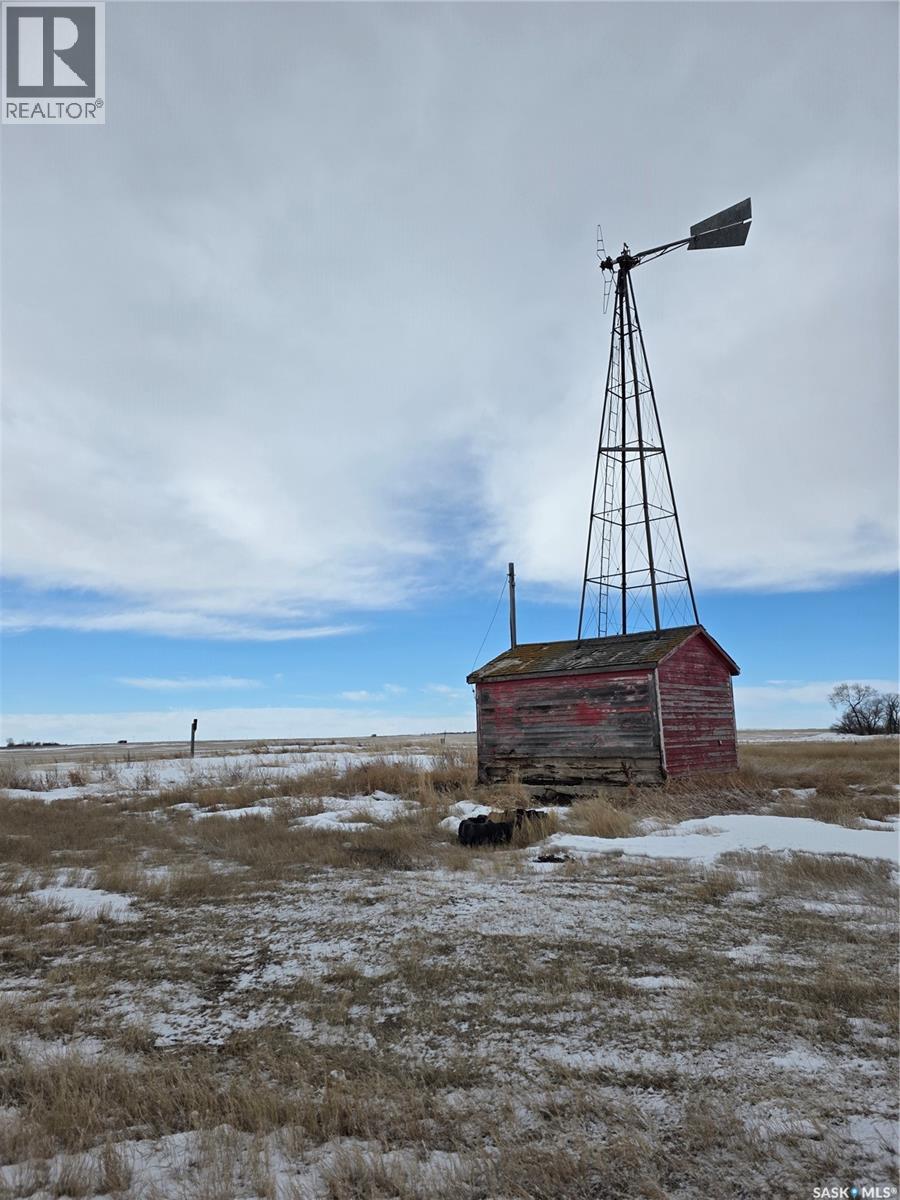 Canaan Acreage, Canaan Rm No. 225, Saskatchewan  S0L 1Z0 - Photo 4 - SK030394