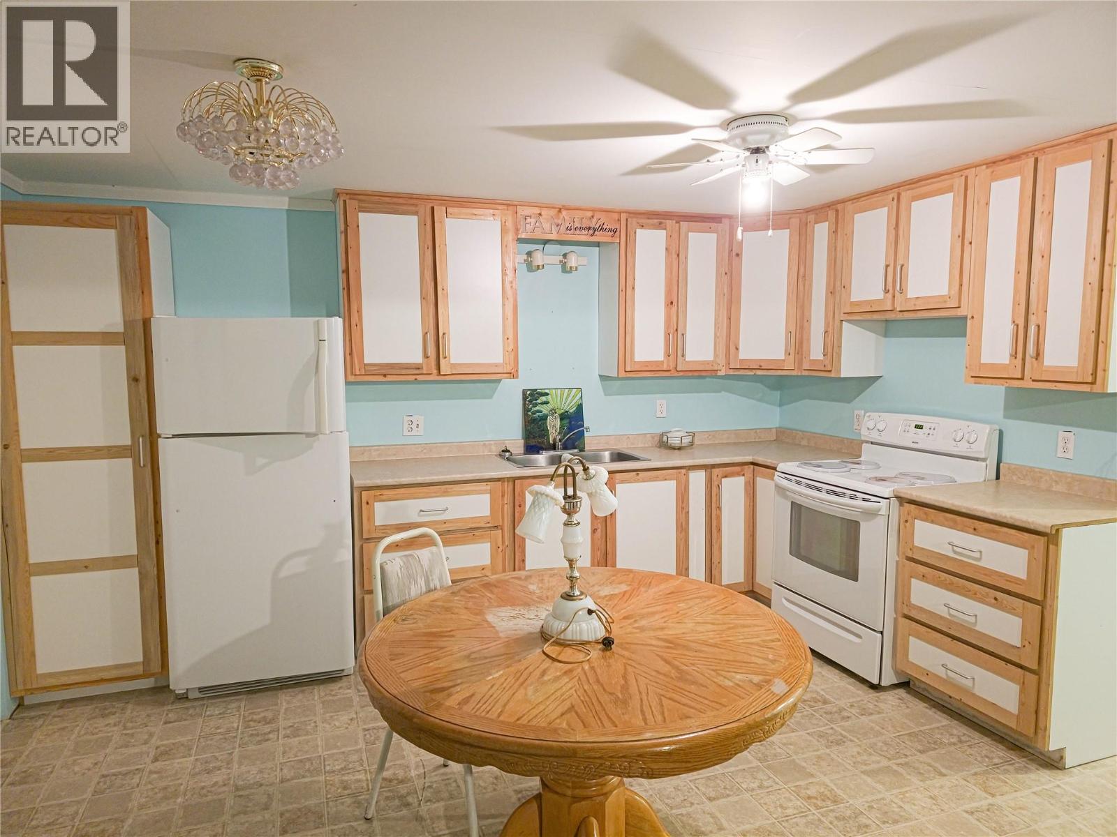 327 97a Highway, Spallumcheen, British Columbia  V0E 1B6 - Photo 24 - 10378647