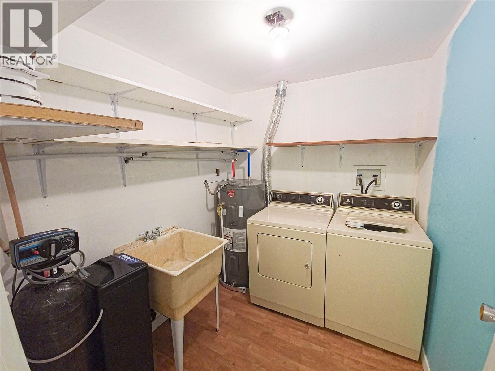 327 97a Highway, Spallumcheen, British Columbia  V0E 1B6 - Photo 23 - 10378647