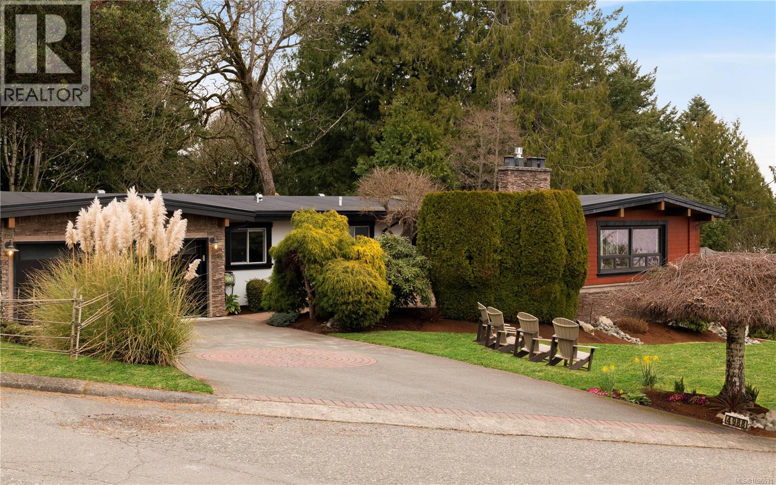 4988 Georgia Park Terr, Saanich, British Columbia