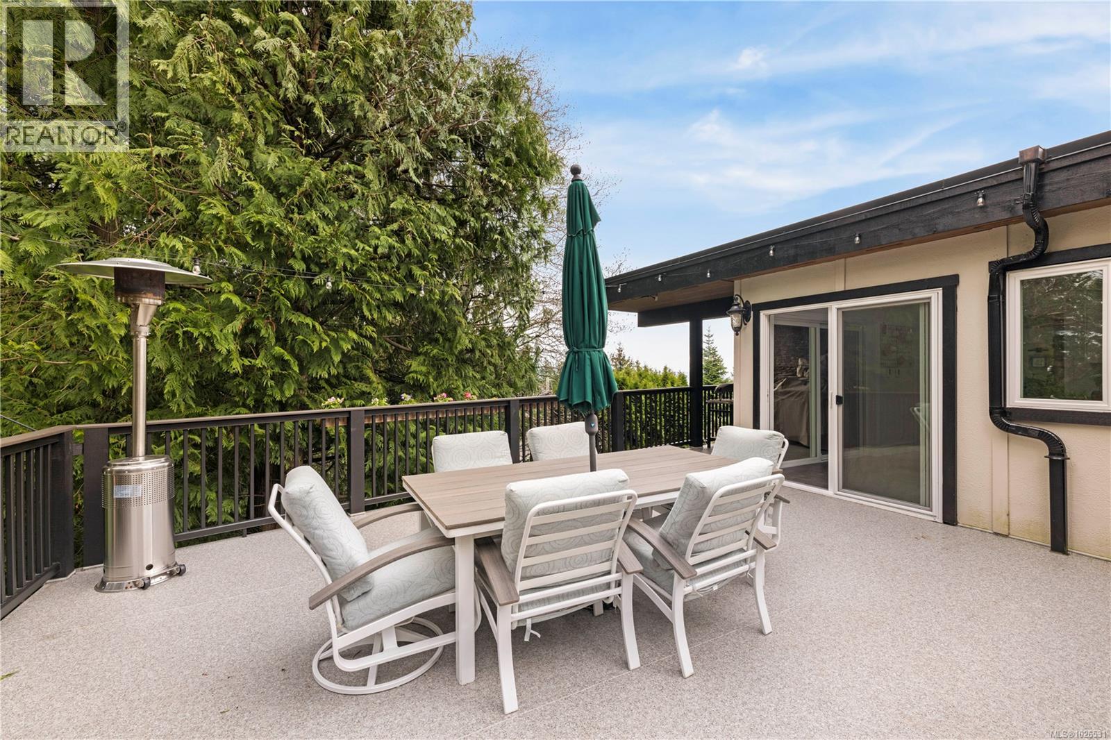 4988 Georgia Park Terr, Saanich, British Columbia  V8Y 2B9 - Photo 17 - 1026531