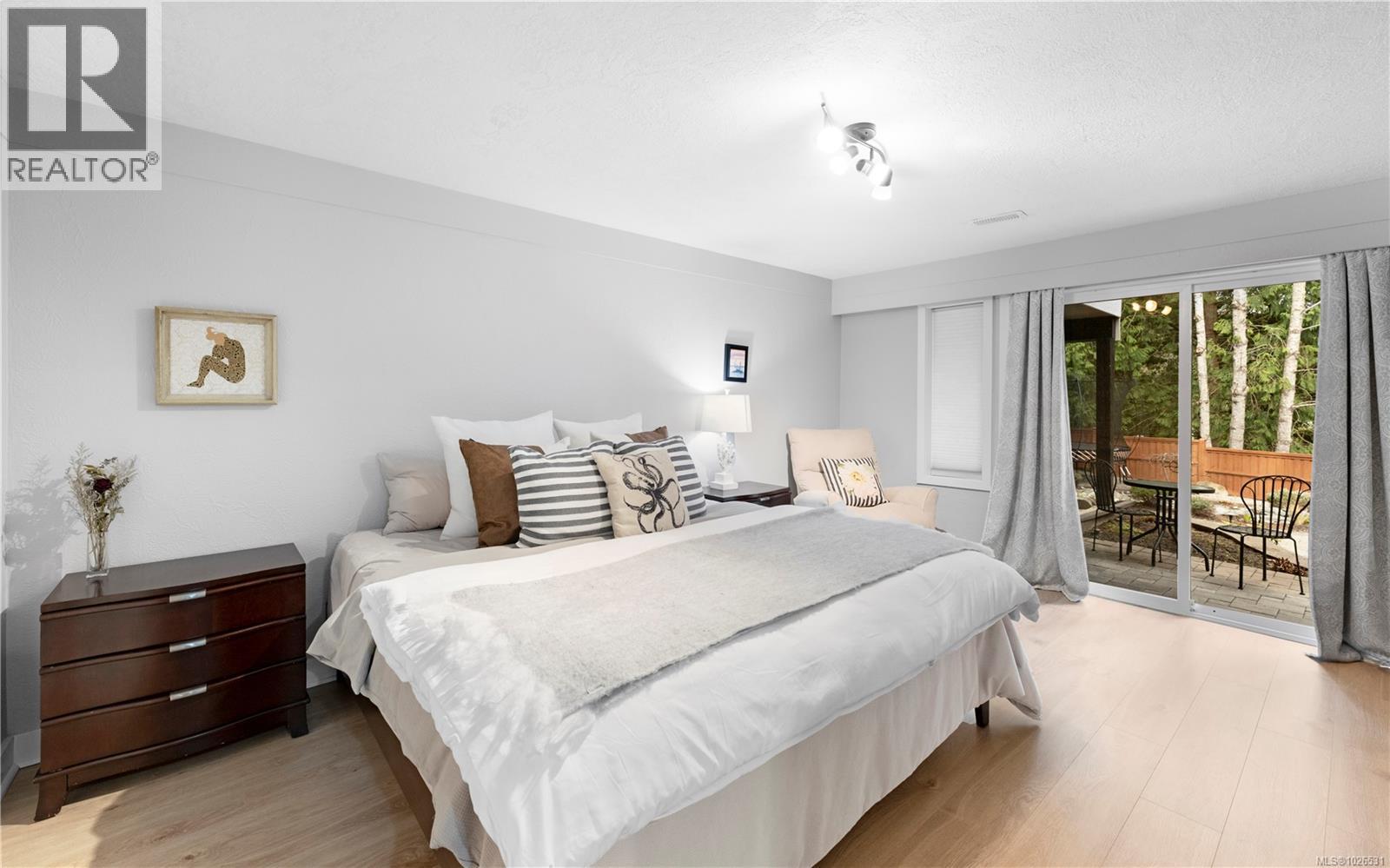 4988 Georgia Park Terr, Saanich, British Columbia  V8Y 2B9 - Photo 36 - 1026531