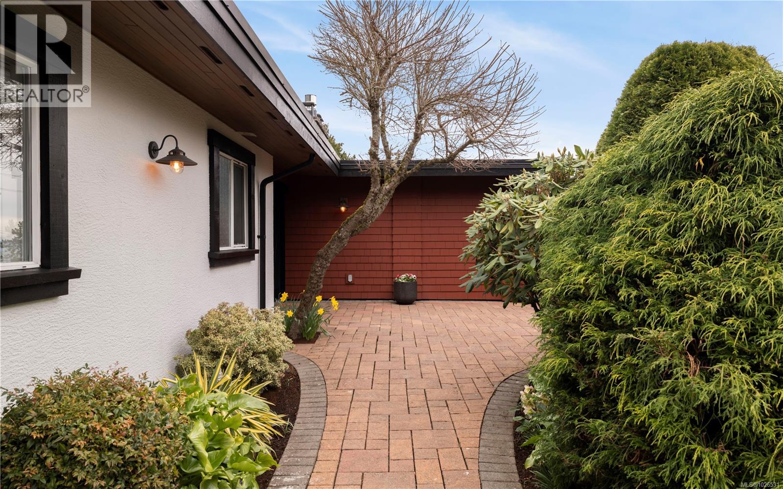 4988 Georgia Park Terr, Saanich, British Columbia  V8Y 2B9 - Photo 43 - 1026531