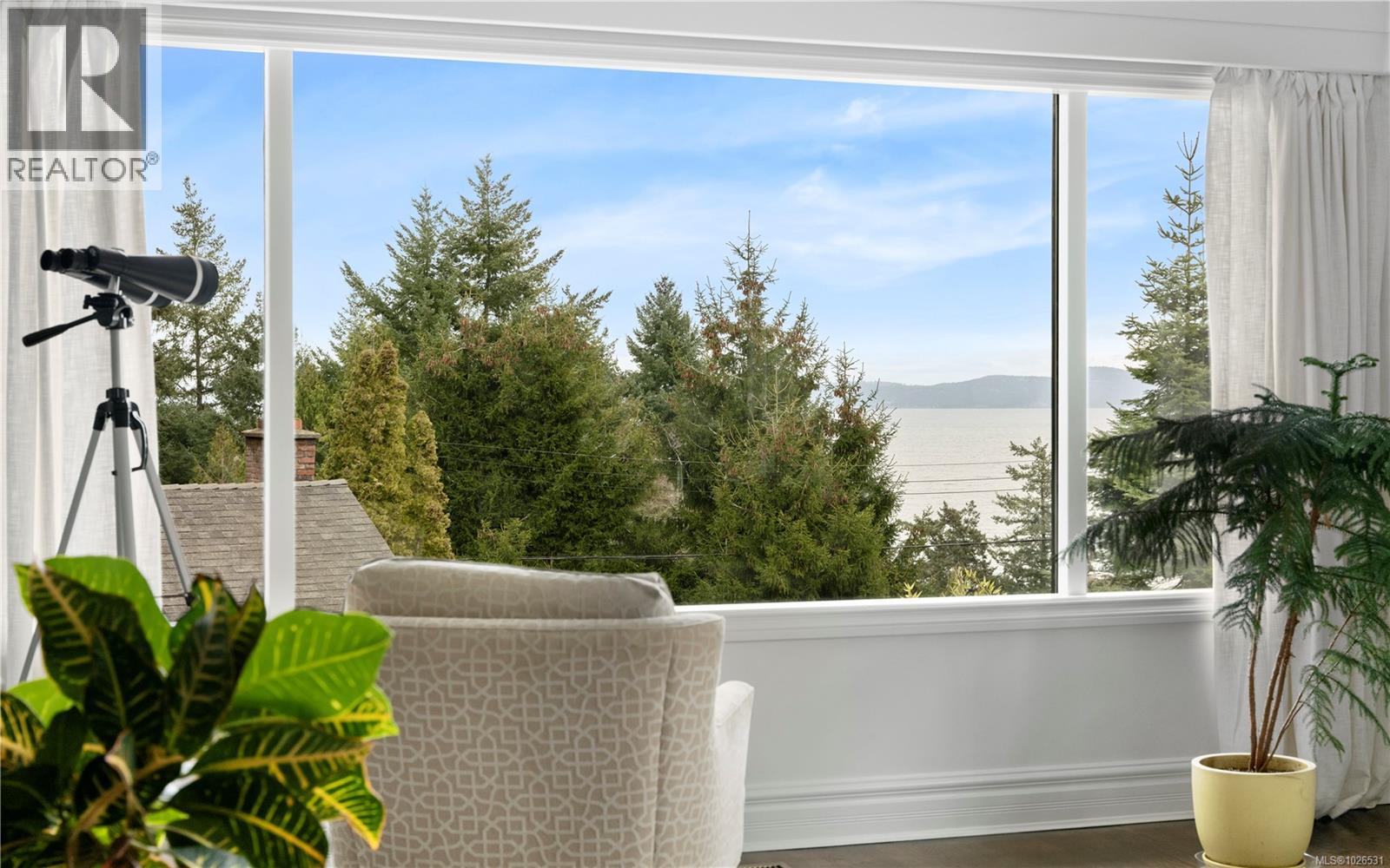 4988 Georgia Park Terr, Saanich, British Columbia  V8Y 2B9 - Photo 9 - 1026531