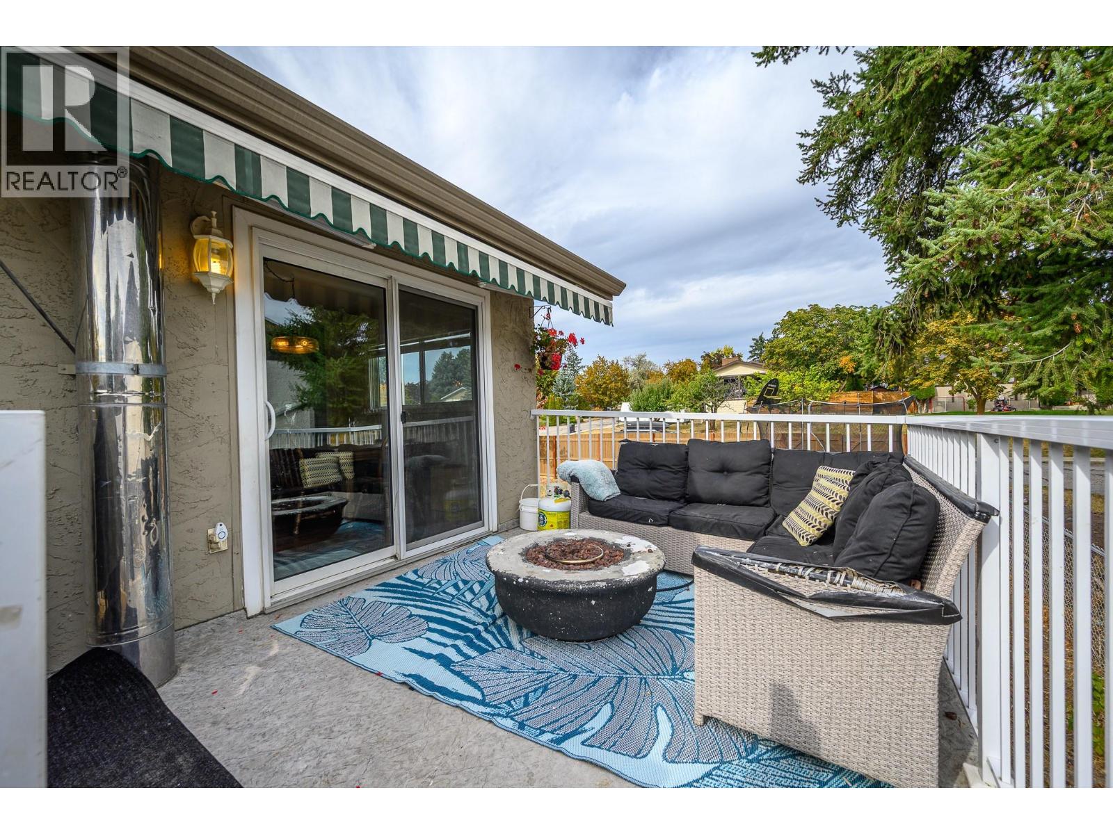 2003 21 Street, Vernon, British Columbia  V1T 7C3 - Photo 25 - 10379313