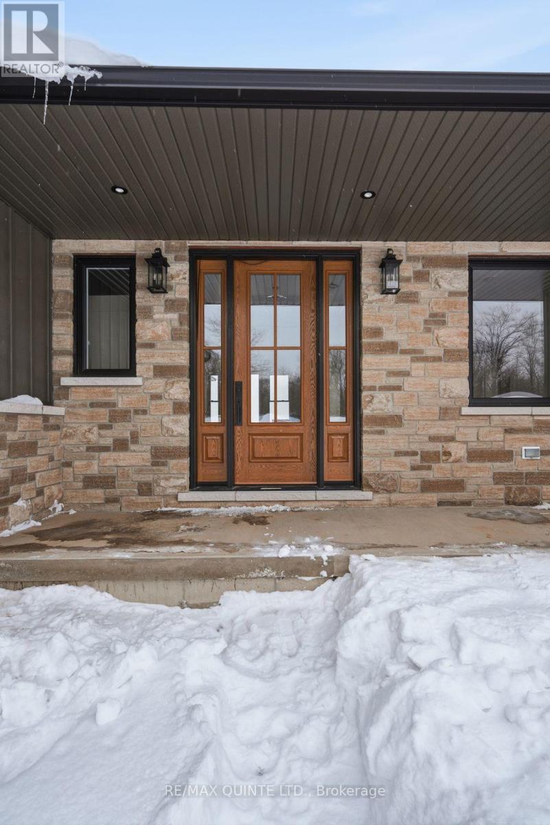 2501 Harmony Road, Tyendinaga (Tyendinaga Township), Ontario  K8N 4Z6 - Photo 3 - X12882794