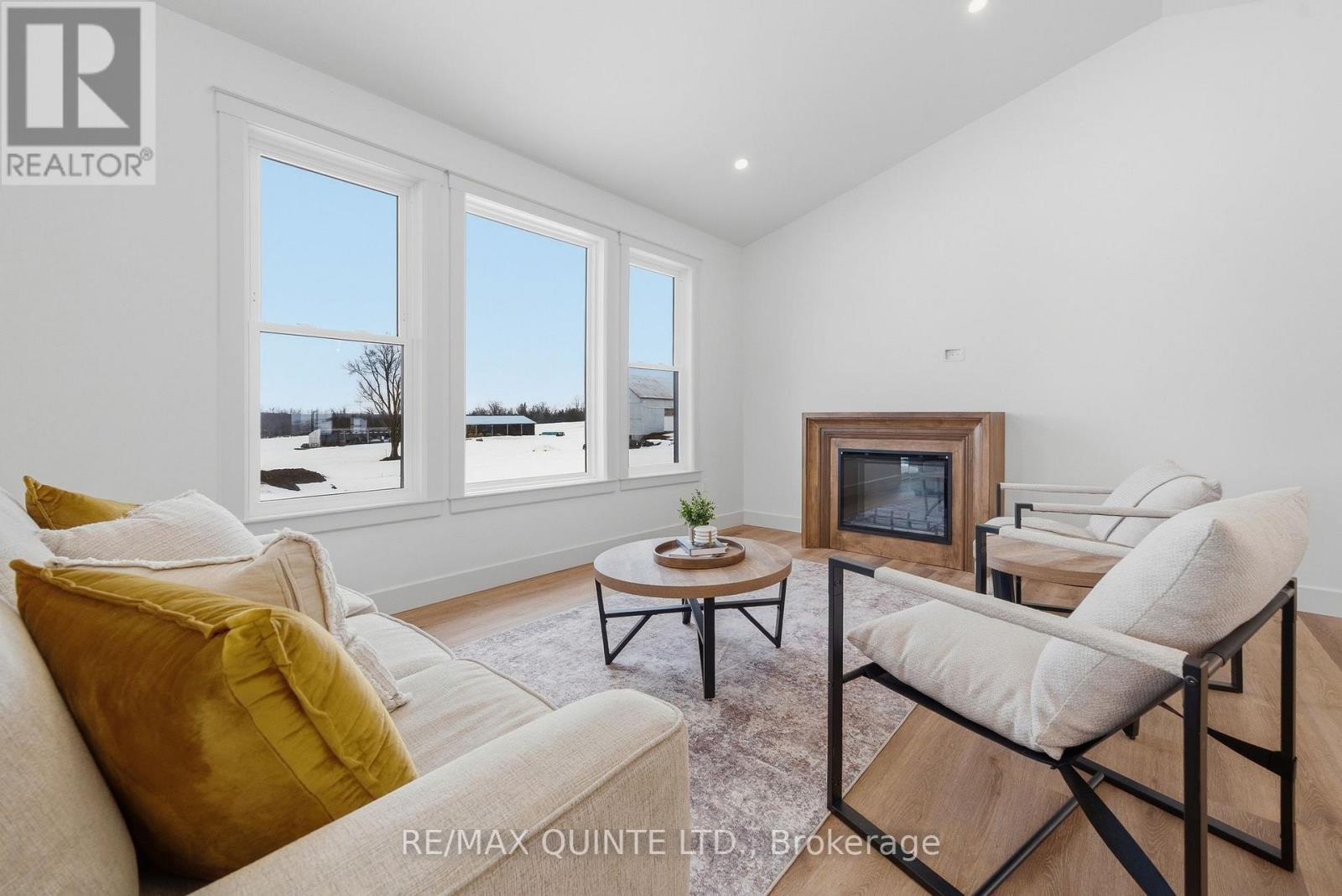 2501 Harmony Road, Tyendinaga (Tyendinaga Township), Ontario  K8N 4Z6 - Photo 9 - X12882794