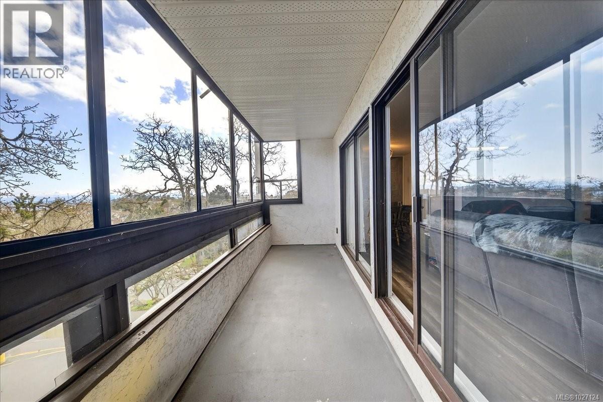 302 1000 Esquimalt Rd, Esquimalt, British Columbia  V9A 3N2 - Photo 16 - 1027124