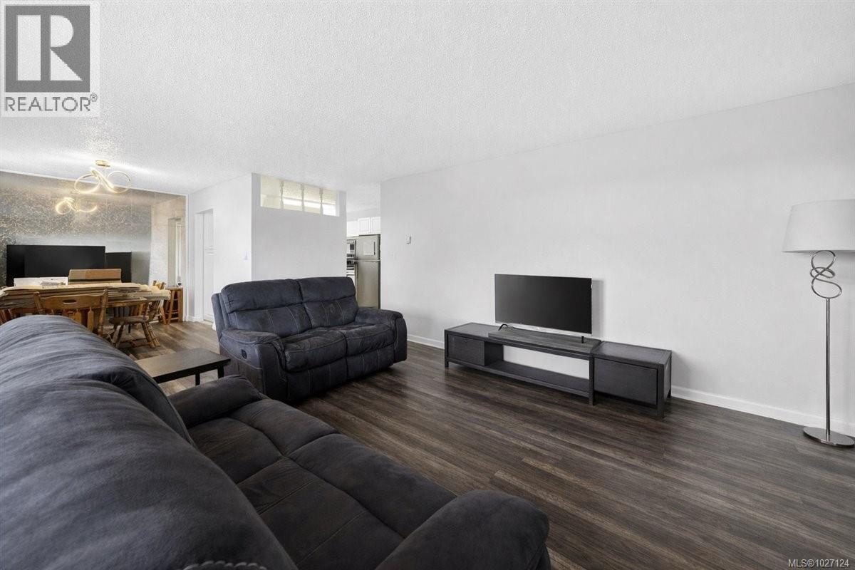 302 1000 Esquimalt Rd, Esquimalt, British Columbia  V9A 3N2 - Photo 7 - 1027124