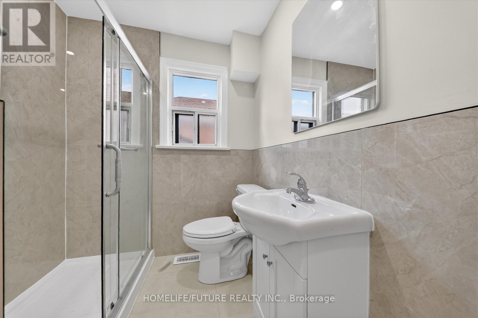 Main - 229 Flora Drive, Toronto, Ontario  M1P 1B2 - Photo 19 - E12882776