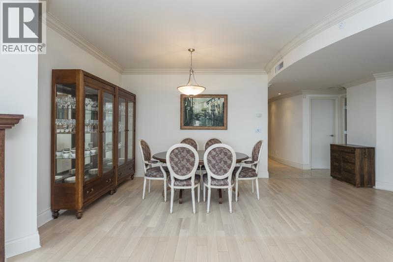 2005 1328 Marinaside Crescent, Vancouver, British Columbia  V6Z 3B3 - Photo 8 - R3099019