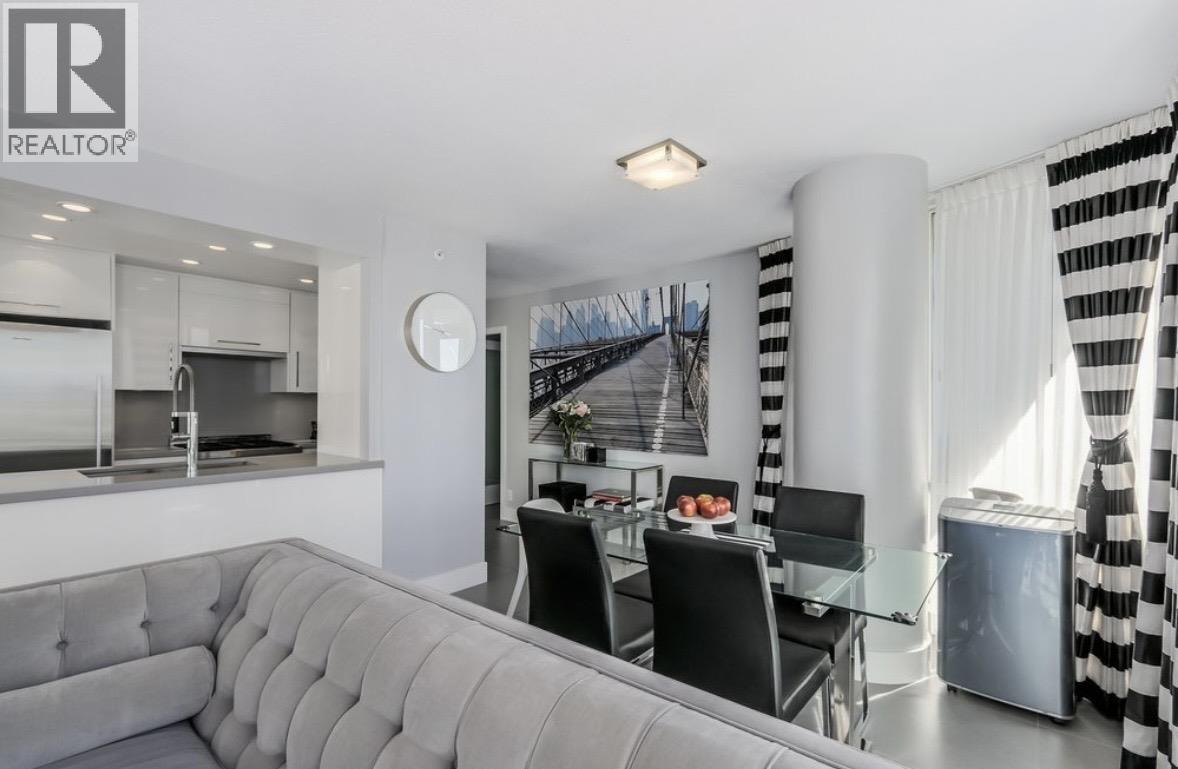 1101 193 Aquarius Mews, Vancouver, British Columbia  V6Z 2Z2 - Photo 10 - R3099736