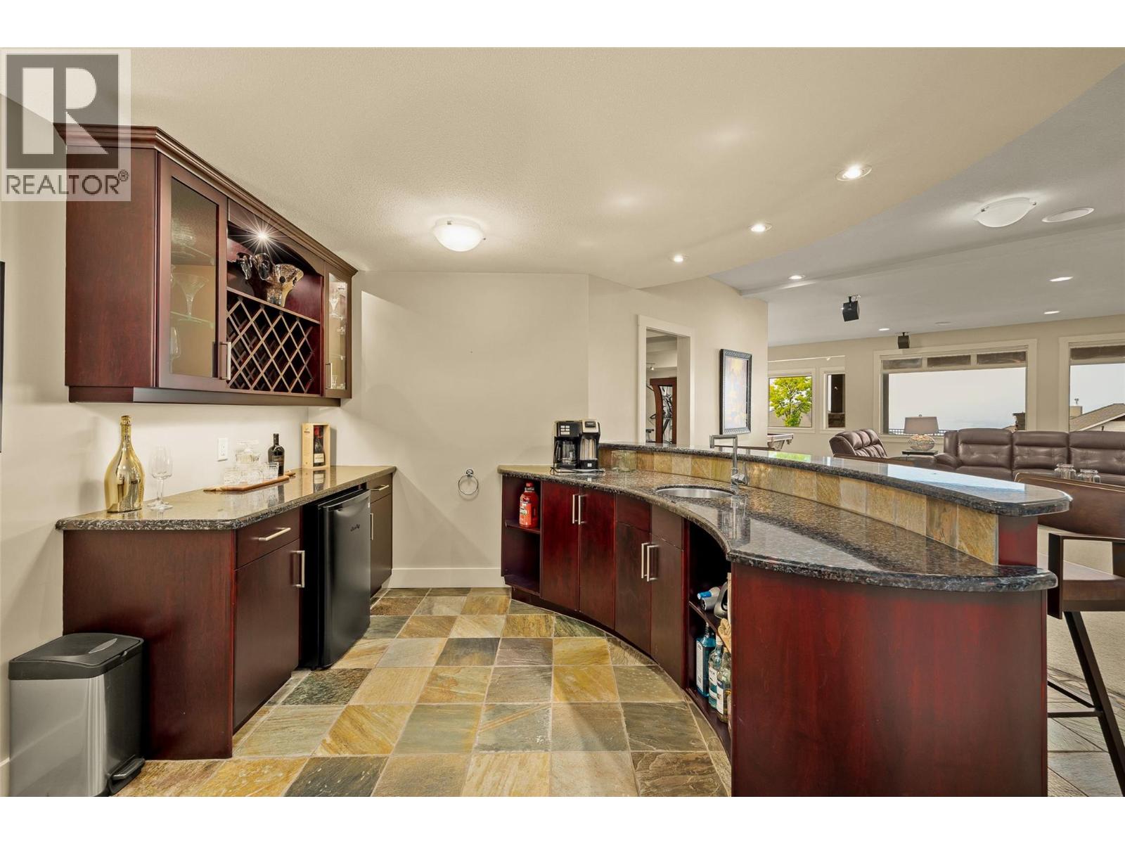 620 Arbor View Drive, Kelowna, British Columbia  V1W 4Z7 - Photo 46 - 10378950