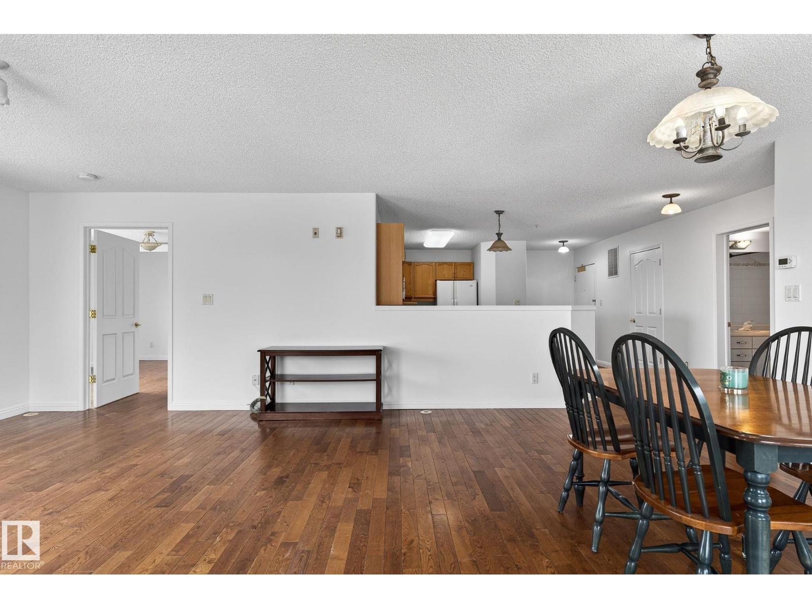 #303 7839 96 St Nw, Edmonton, Alberta  T6C 4R4 - Photo 14 - E4477481