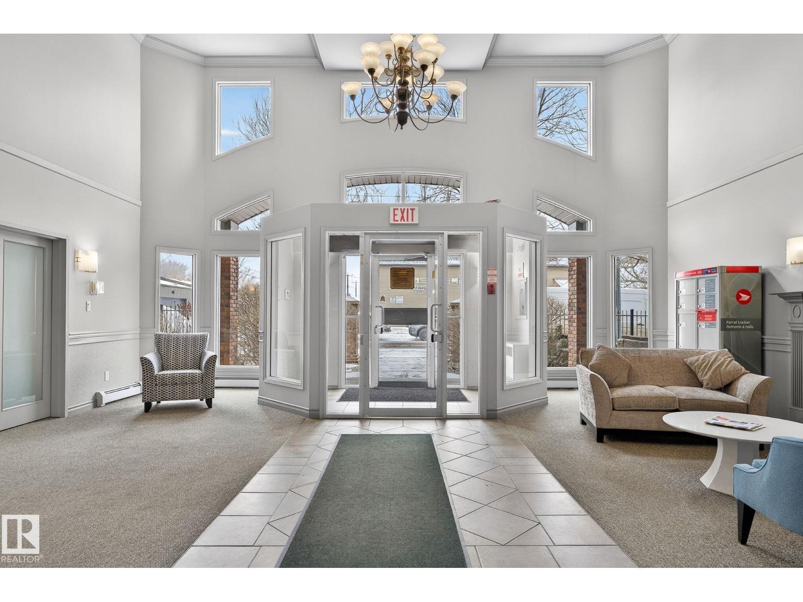 #303 7839 96 St Nw, Edmonton, Alberta  T6C 4R4 - Photo 2 - E4477481