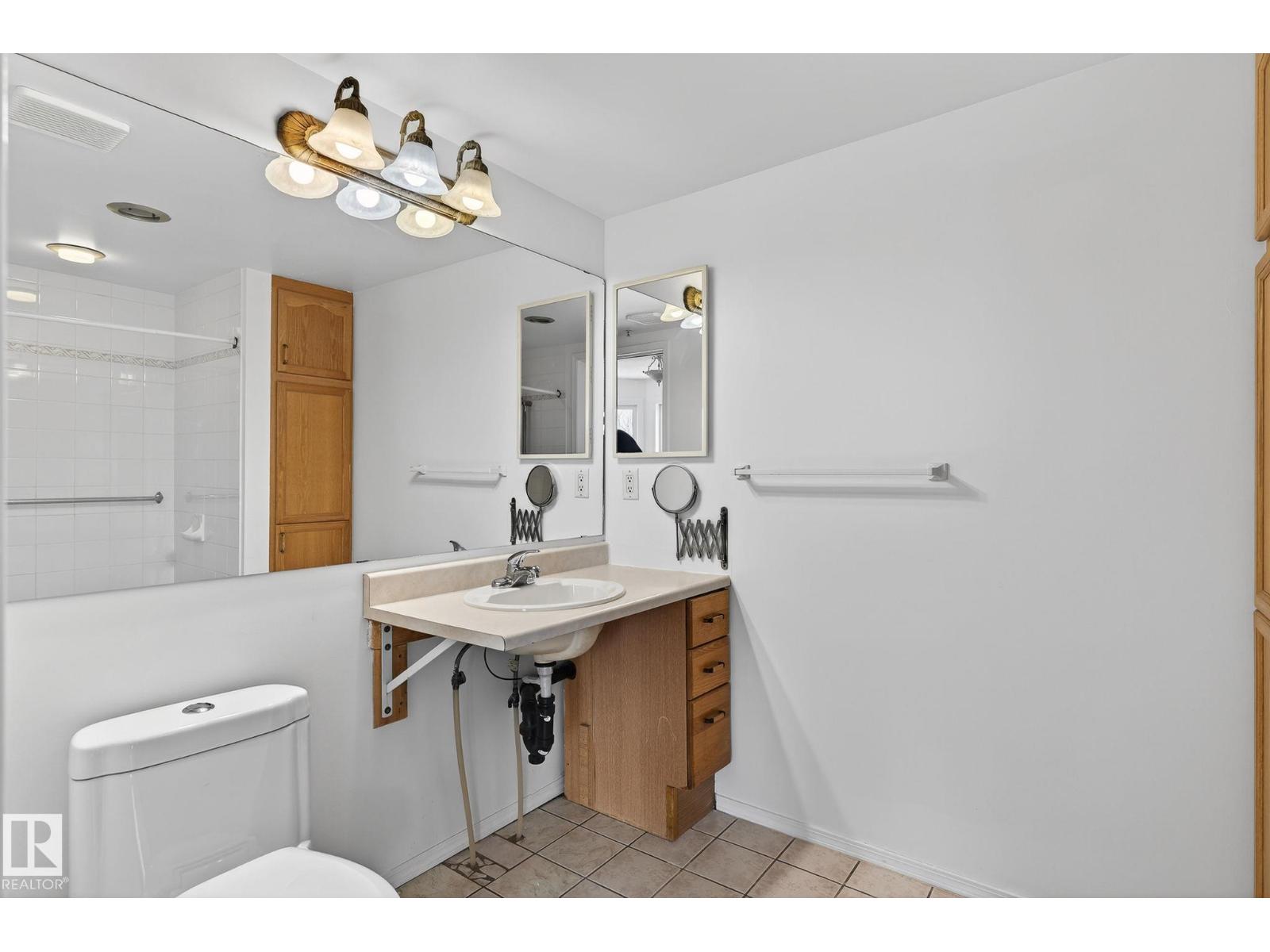 #303 7839 96 St Nw, Edmonton, Alberta  T6C 4R4 - Photo 24 - E4477481