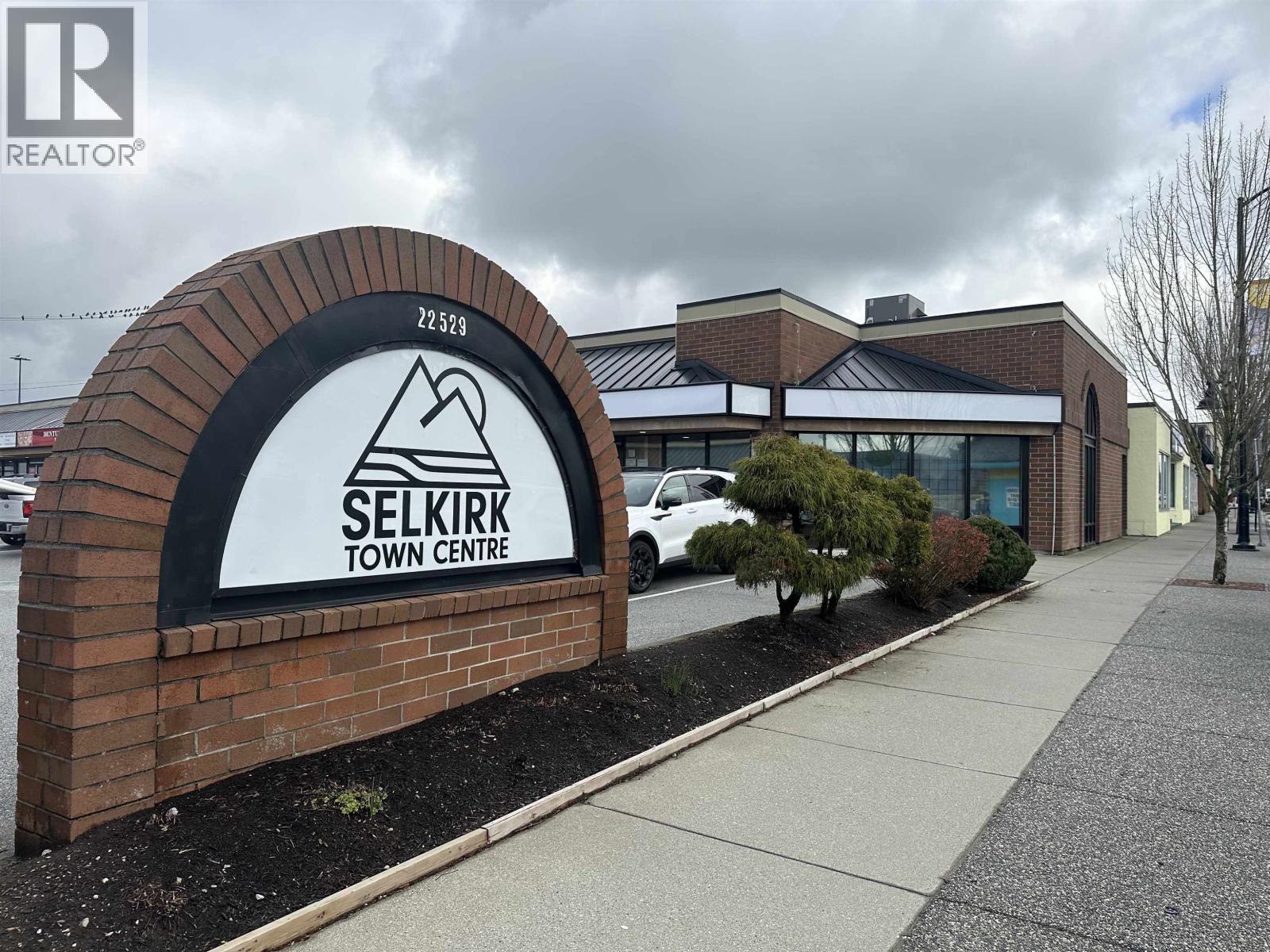 200/210 22529 LOUGHEED HIGHWAY, Maple Ridge, British Columbia